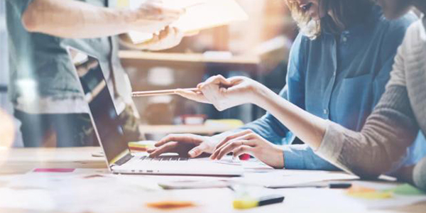 價(jià)值觀-用心 價(jià)值觀-用心